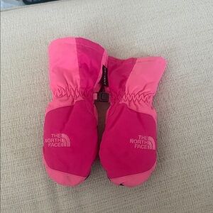 The North Face Kids' Bright Pink Mittens